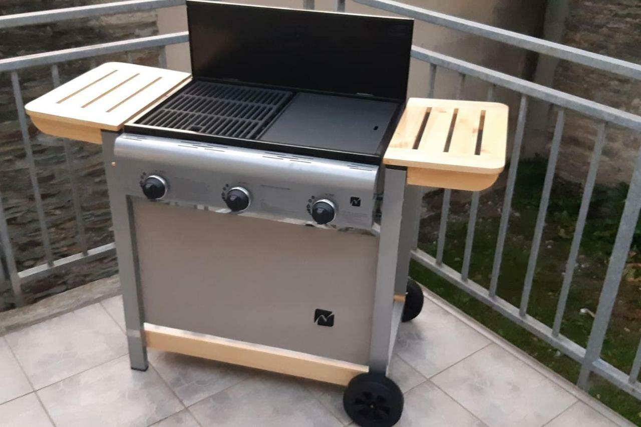 Appartement CHE F3 gauche Terrasse jardin barbecue hypercentre wifi à Cherbourg-en-Cotentin Extérieur photo